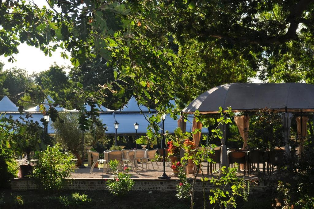 Hotel Le Moulin De Rudelle Muret Exterior foto