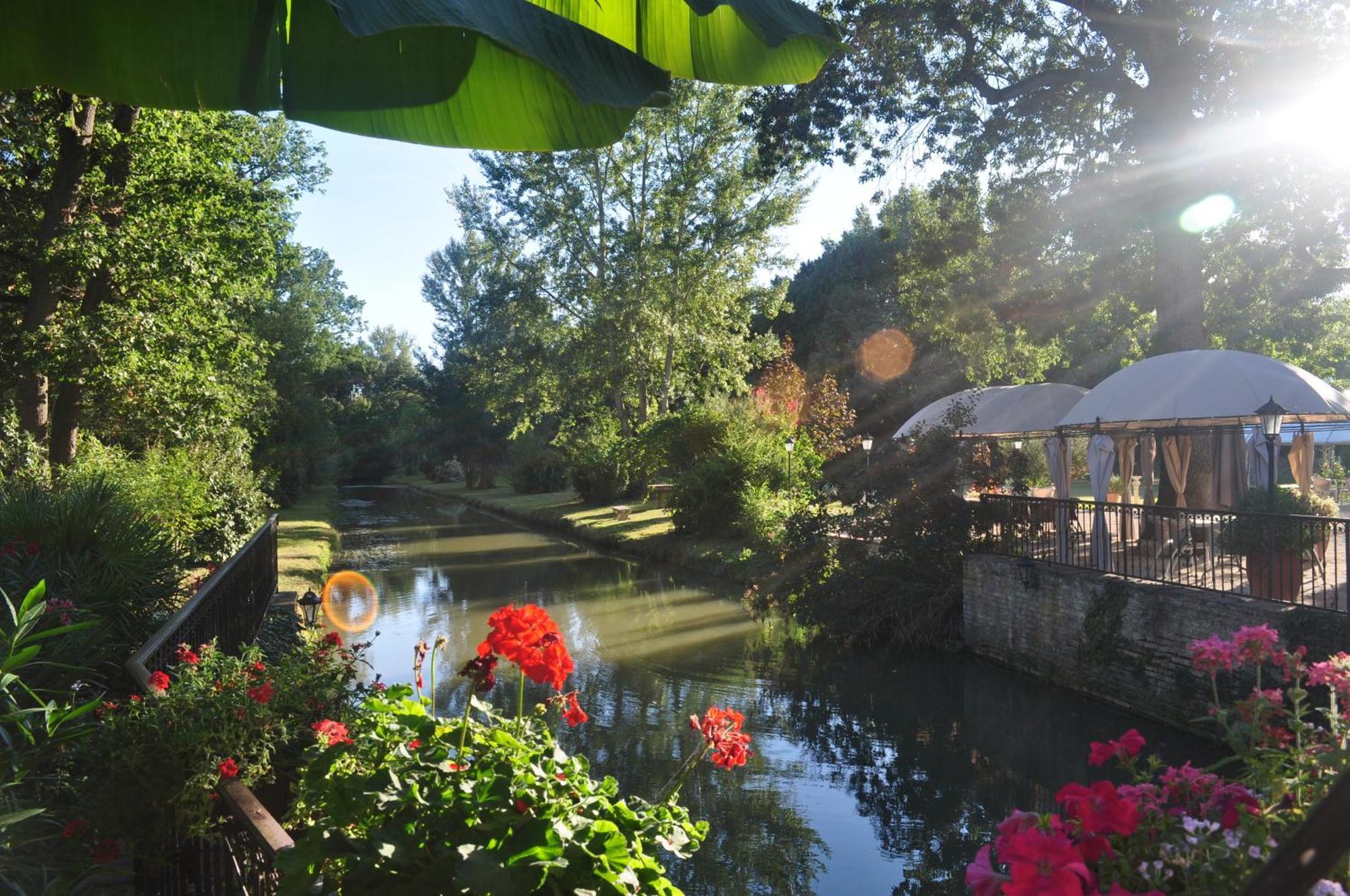 Hotel Le Moulin De Rudelle Muret Exterior foto